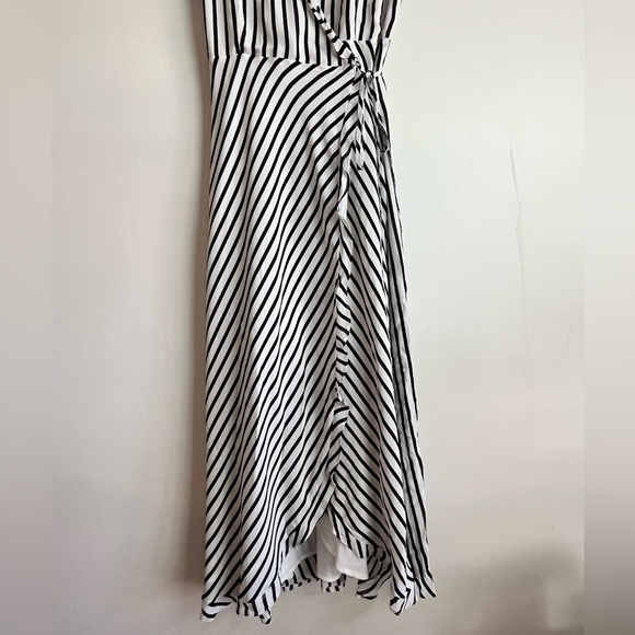 Bardot Black & White Striped Wrap Maxi Dress - Size US 6 - Picture 13 of 15
